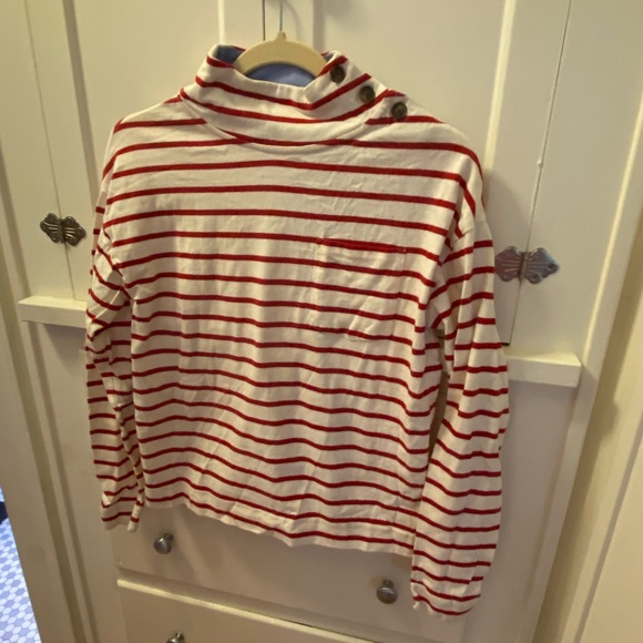Vineyard Vines | Sweaters | Vineyard Vines Red And White Striped Turtleneck  Size Small | Poshmark